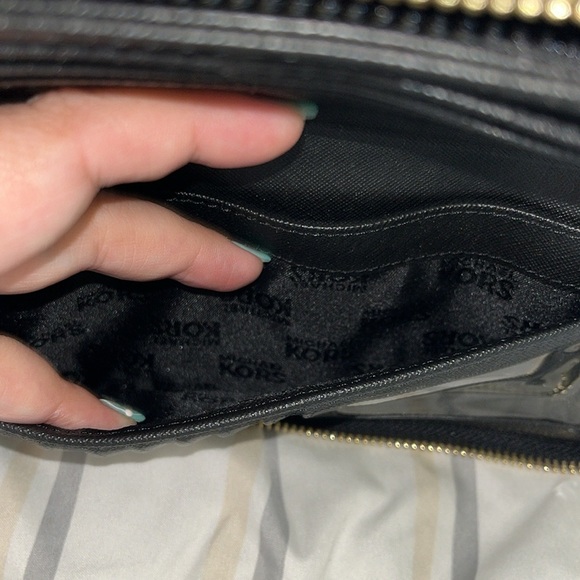 Michael Kors MK Logo Zip Around Continental Wallet, black. - Picture 9 of 16